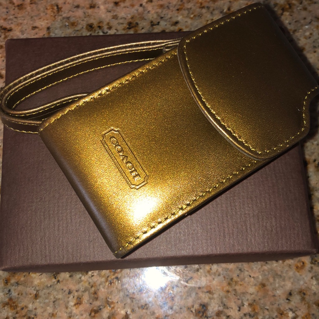 Coach Brand New Leather Case For Yr 2000 Startac